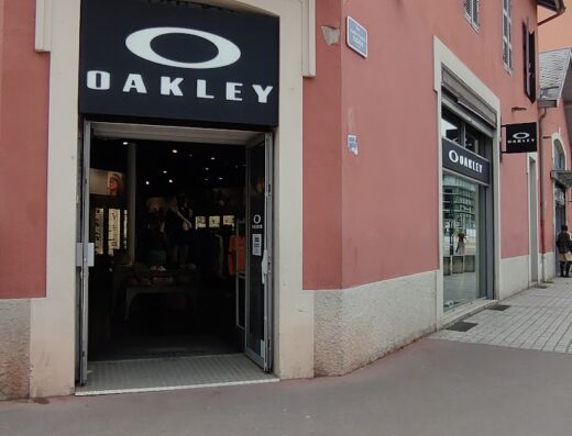 Oakley Store Annecy