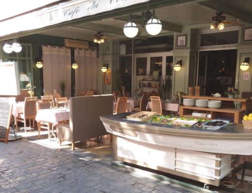 Restaurant Le Café Du Commerce