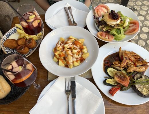 Restaurante Bar La Bouganvilla
