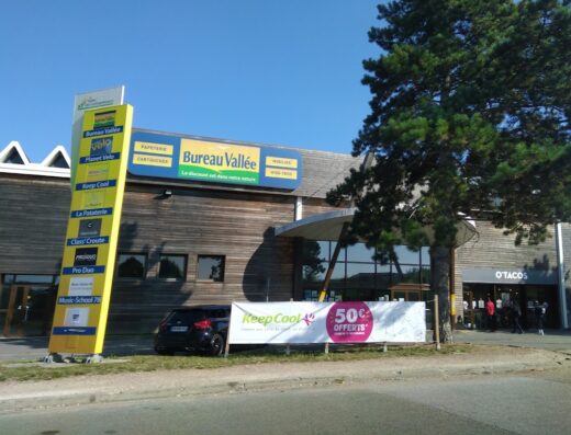 Bureau Vallée Les Clayes sous Bois (Plaisir) – papeterie et photocopie