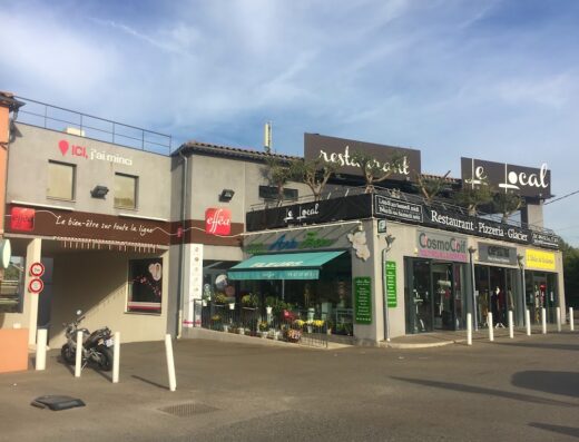 Centre Commercial San Baquis