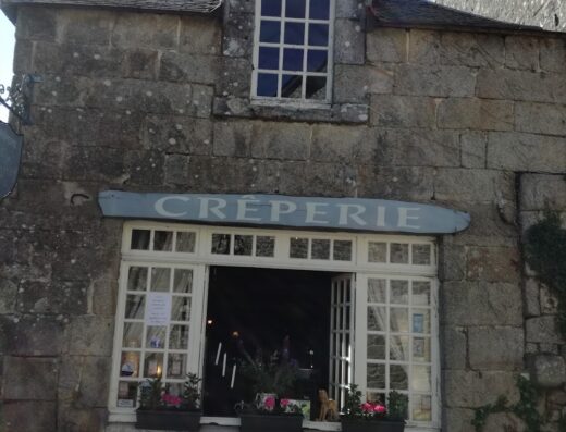 Crêperie” Les 3 fées “