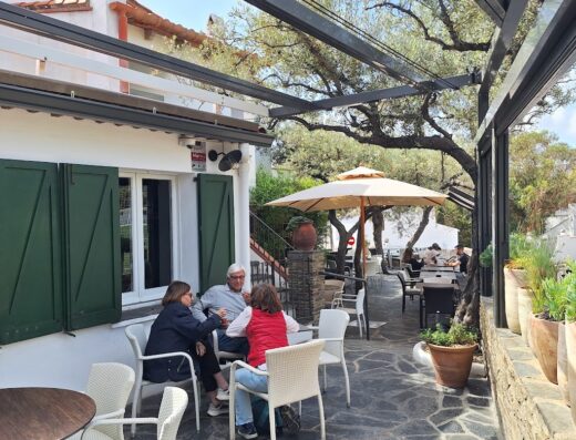 ES BAR DE DALT