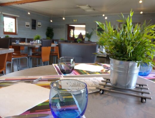 Le Hangar Café
