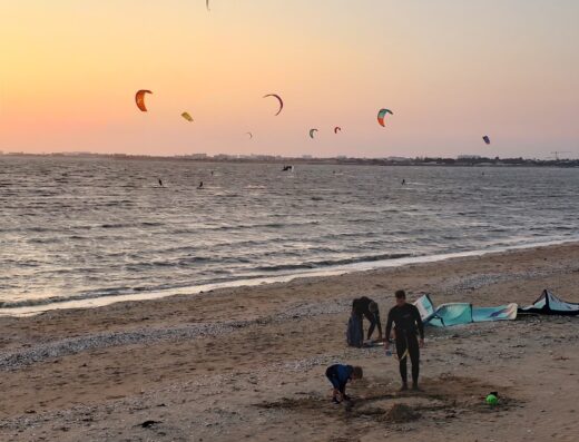 ChatelKiteSchool – Kitesurf, wingfoil, bouée tractée – Ecole et location