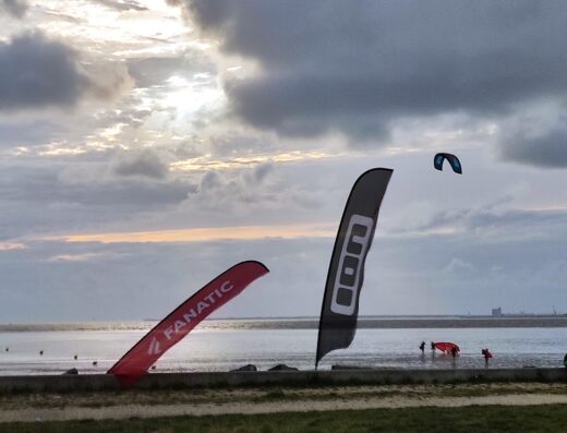 ChatelKiteSchool – Kitesurf, wingfoil, bouée tractée – Ecole et location