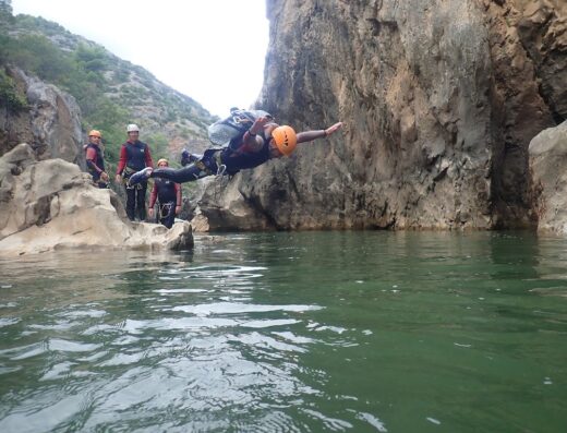 Entre2nature – Canyoning, Via-ferrata, Escalade près de Montpellier (Hérault et Gard)