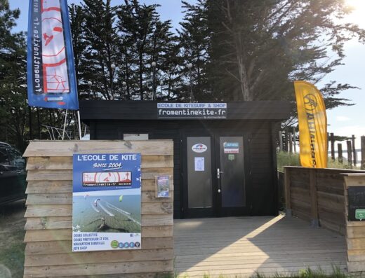 FROMENTINE KITE École de kitesurf et de wing foil