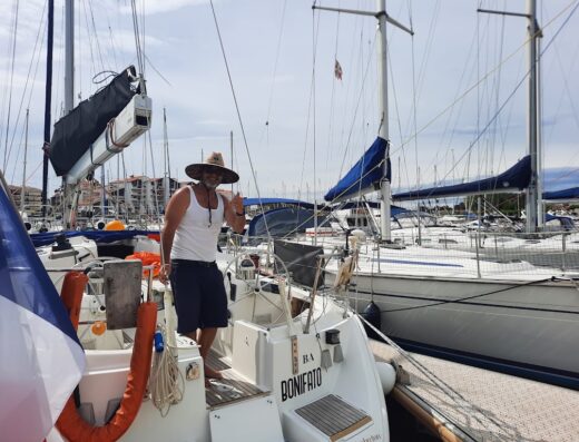 Skipcool, école de voile et croisière. Balade et sortie en mer