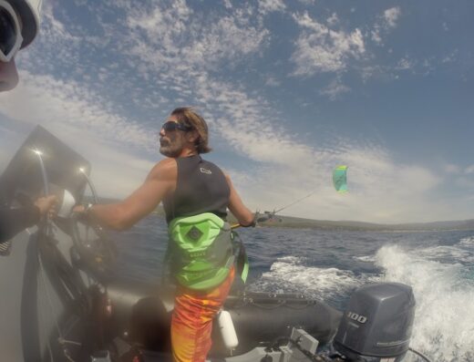 SWELL KITE Ecole de Kitesurf, Wingfoil et Wakeboard – Hyères