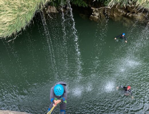 Trace Aventures – Canyoning, Hydrospeed, Bouée-Raft, Randonnée Verticale, Escalade
